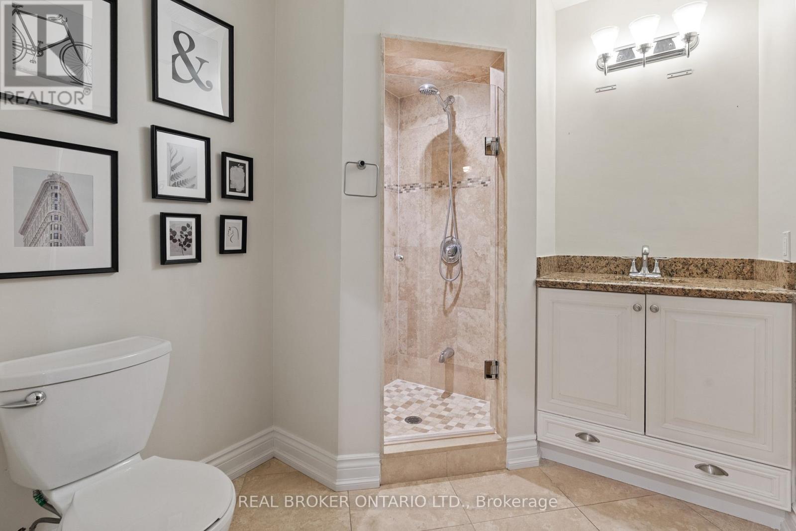 40 Hilldowntree Road, Toronto, Ontario  M9A 2Z8 - Photo 35 - W12978730