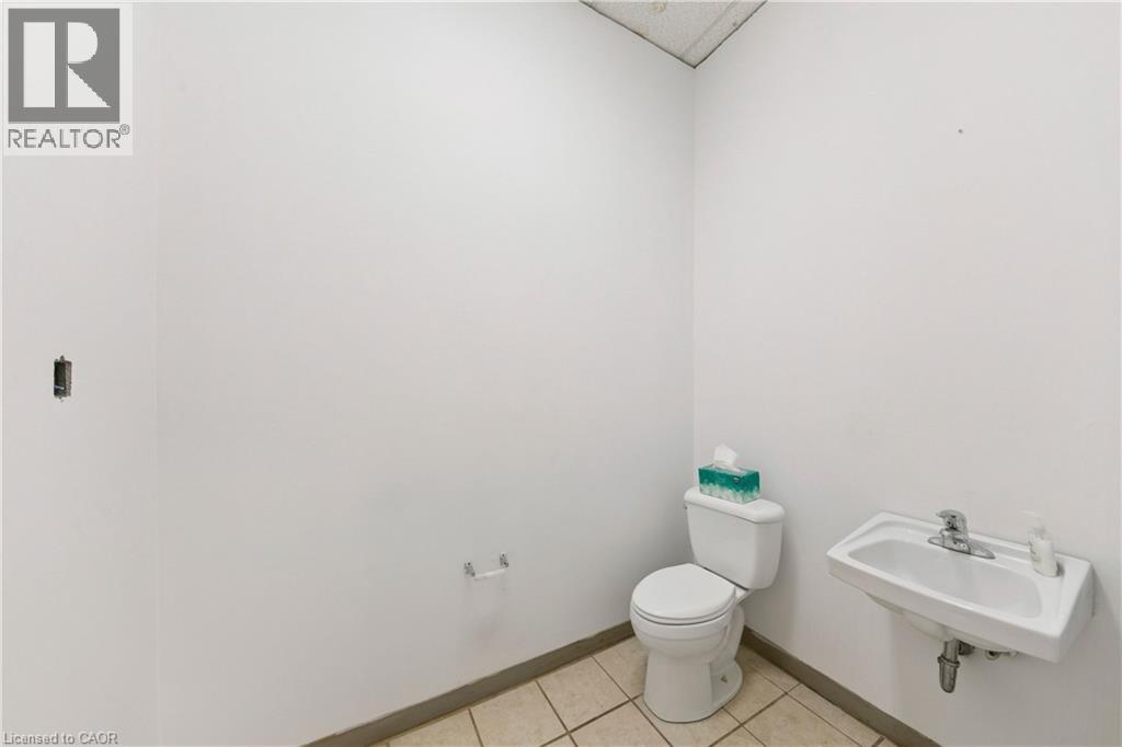 2140 Winston Park Drive Unit# 28, Oakville, Ontario  L6H 5W1 - Photo 12 - 40807900