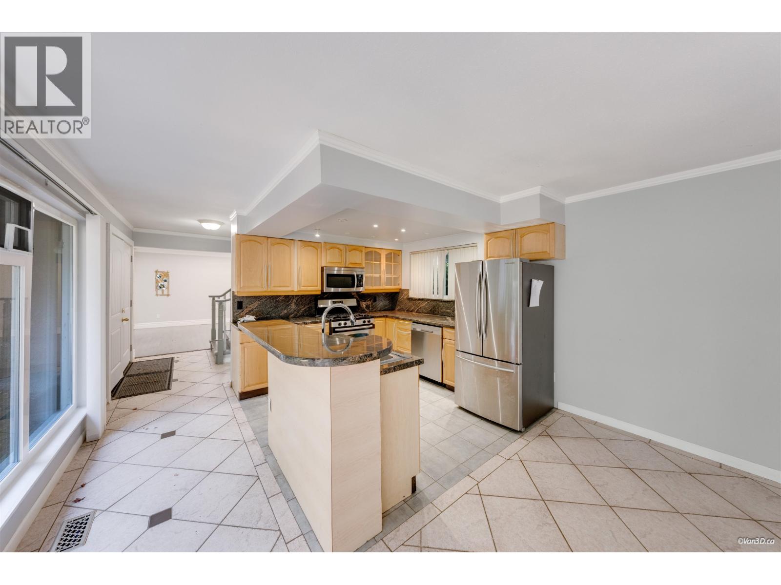 1366 Kings Avenue, West Vancouver, British Columbia  V7T 2C6 - Photo 6 - R3108945