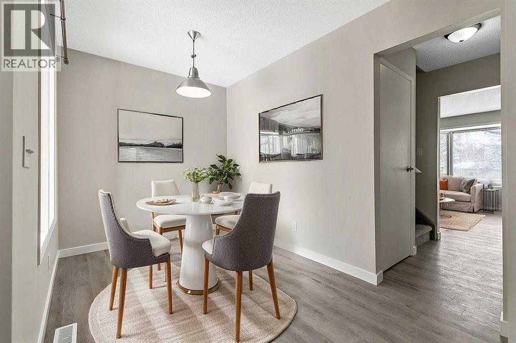 129 Berwick Drive Nw, Calgary, Alberta T3K 1E7 - Photo 10 - A2293000