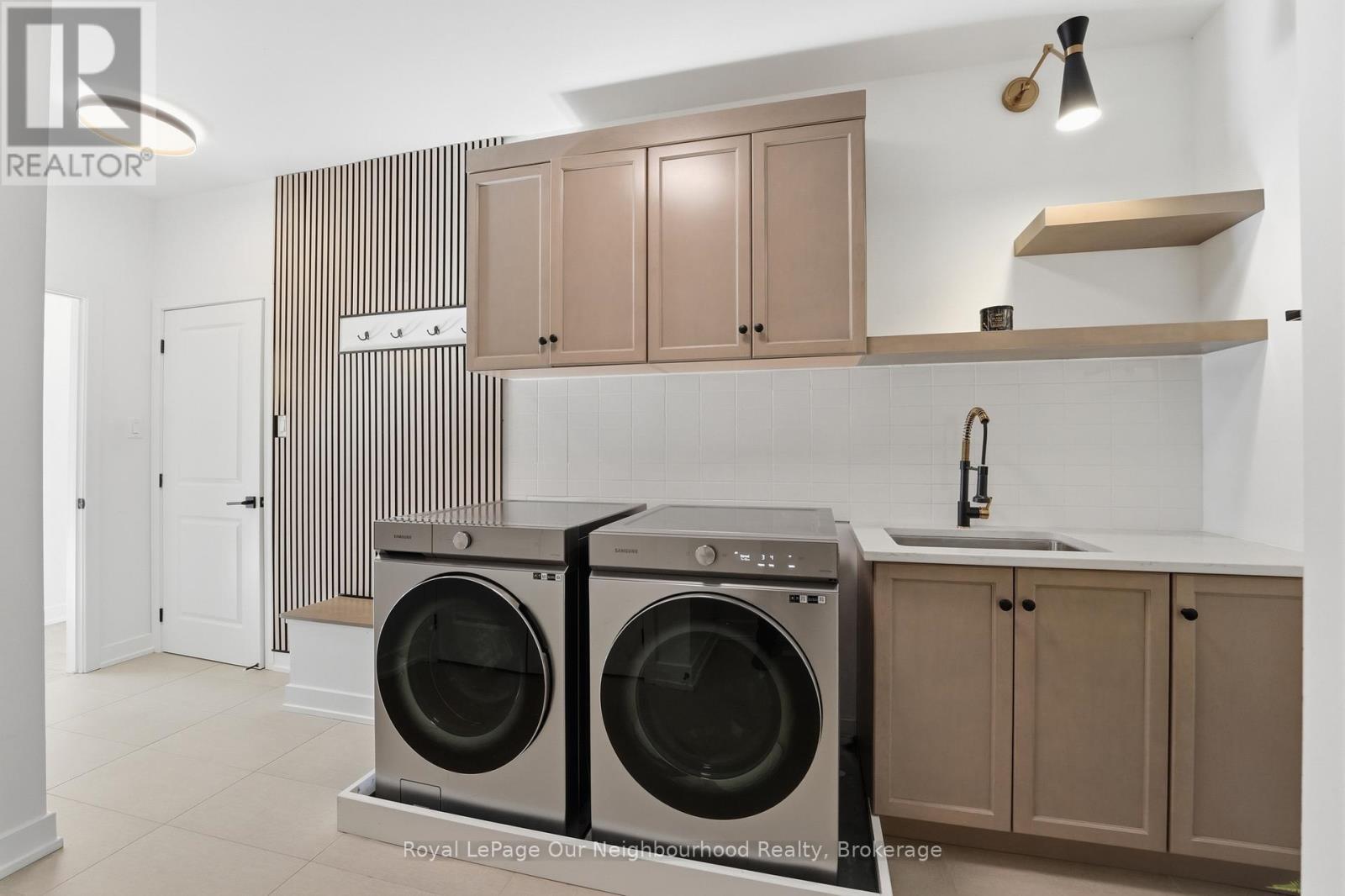 921 Beckton Heights, Ottawa, Ontario  K2S 2X5 - Photo 25 - X12978434