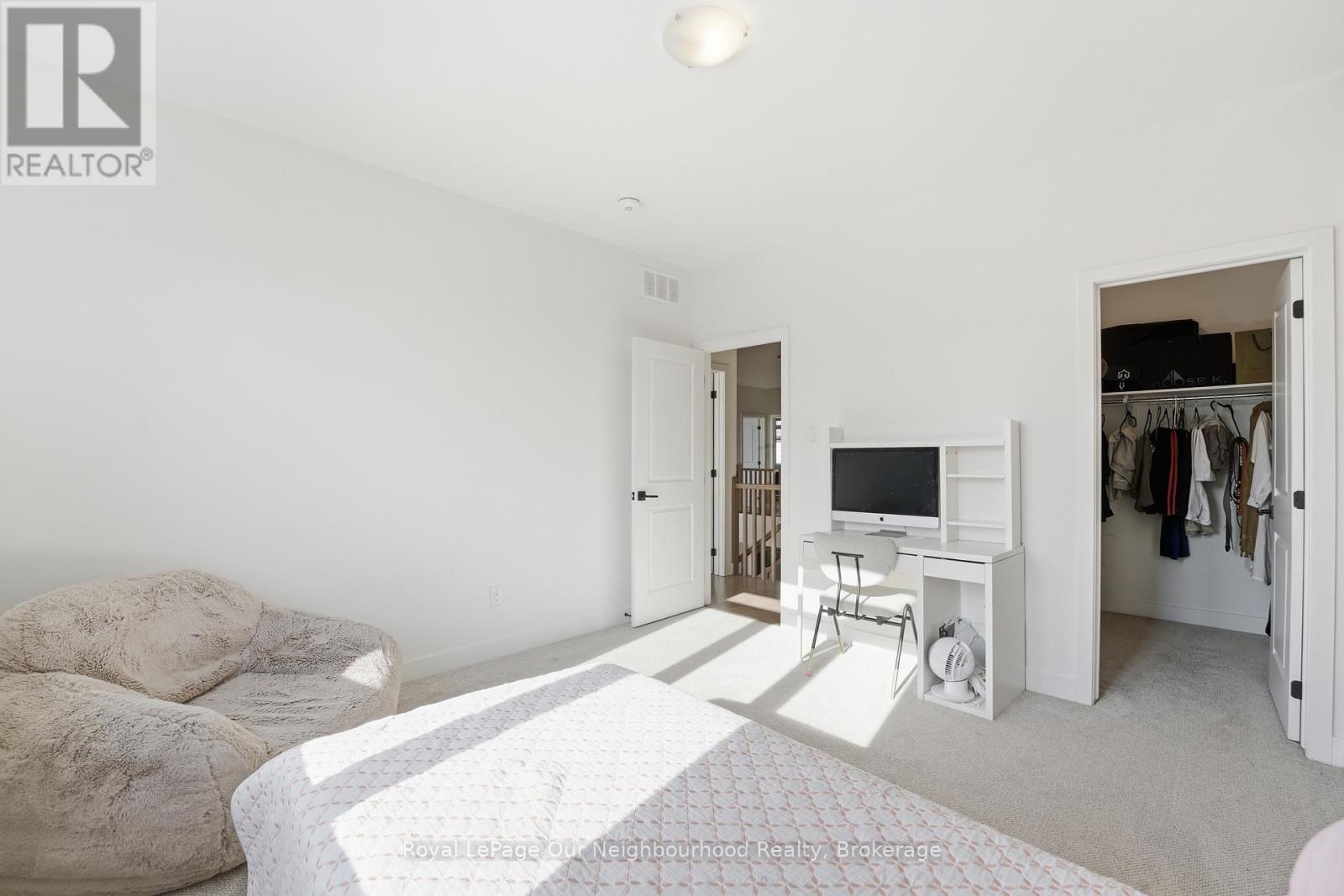 921 Beckton Heights, Ottawa, Ontario  K2S 2X5 - Photo 41 - X12978434