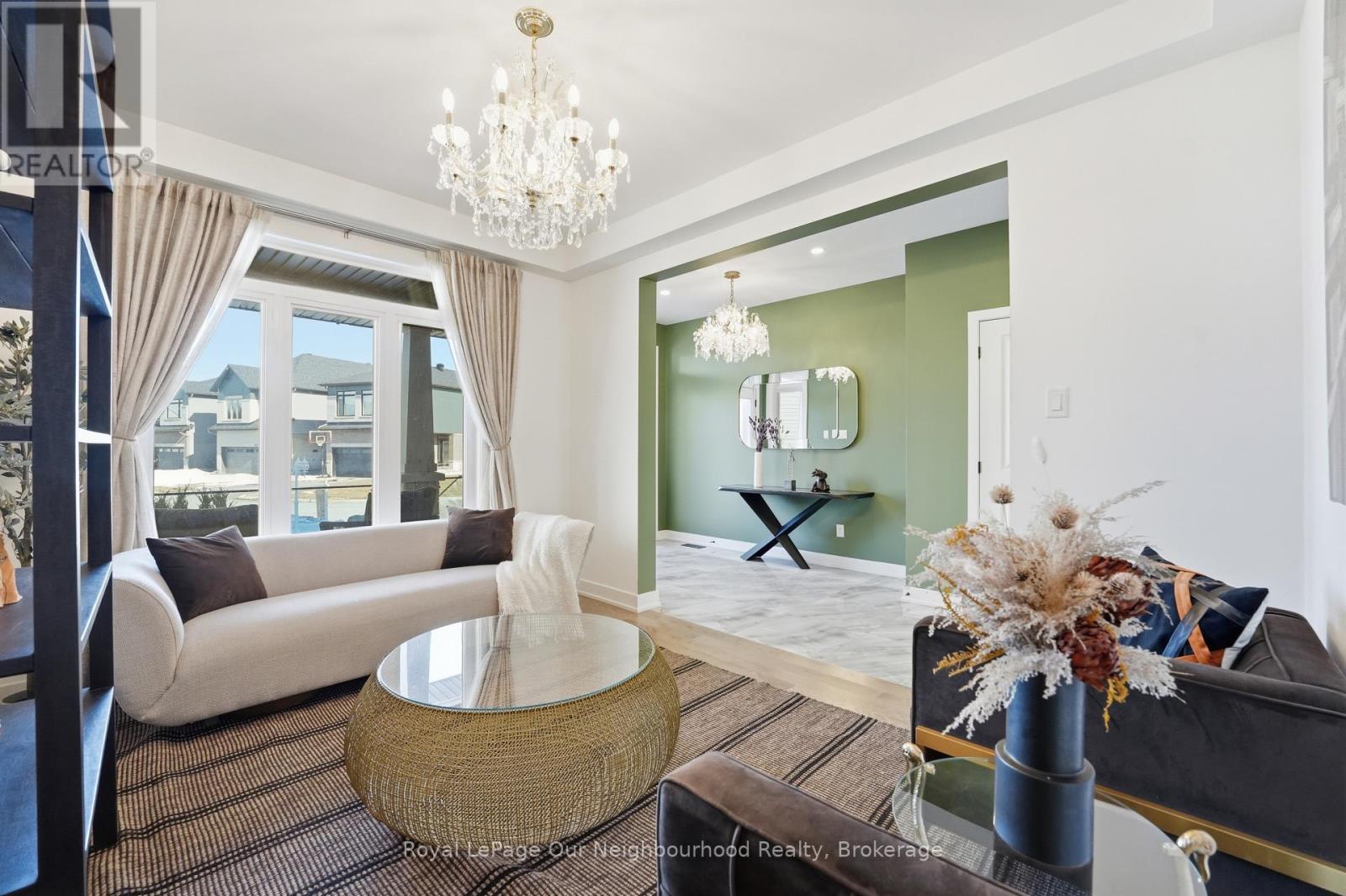 921 Beckton Heights, Ottawa, Ontario  K2S 2X5 - Photo 6 - X12978434