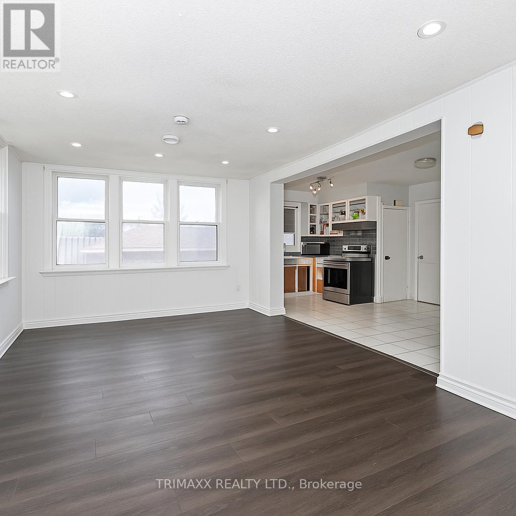 5302 Biamonte Parkway, Niagara Falls, Ontario  L2E 5E8 - Photo 8 - X12978512