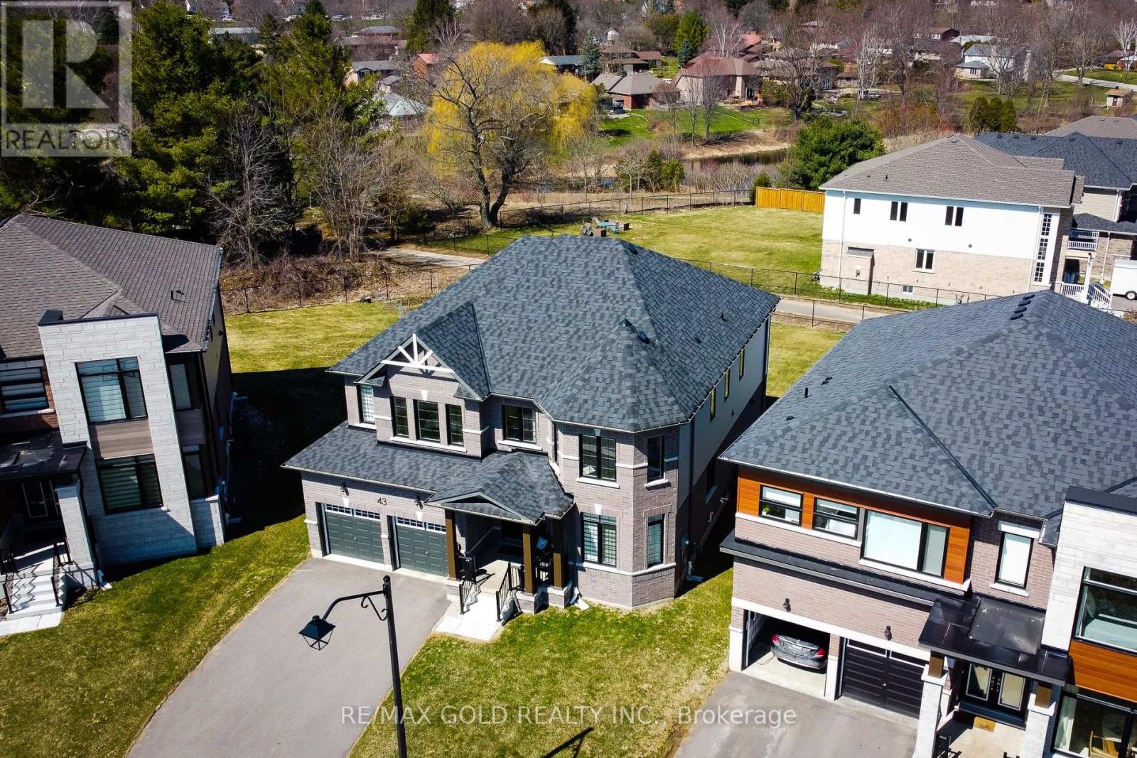 43 Mears Place, Brant, Ontario  N3L 0M6 - Photo 2 - X12978530