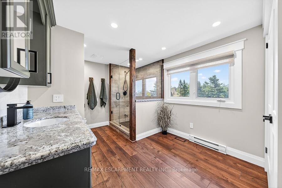 9752 9 Regional Road, West Lincoln, Ontario  N0A 1C0 - Photo 20 - X12978532