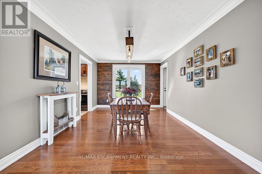 9752 9 Regional Road, West Lincoln, Ontario  N0A 1C0 - Photo 9 - X12978532