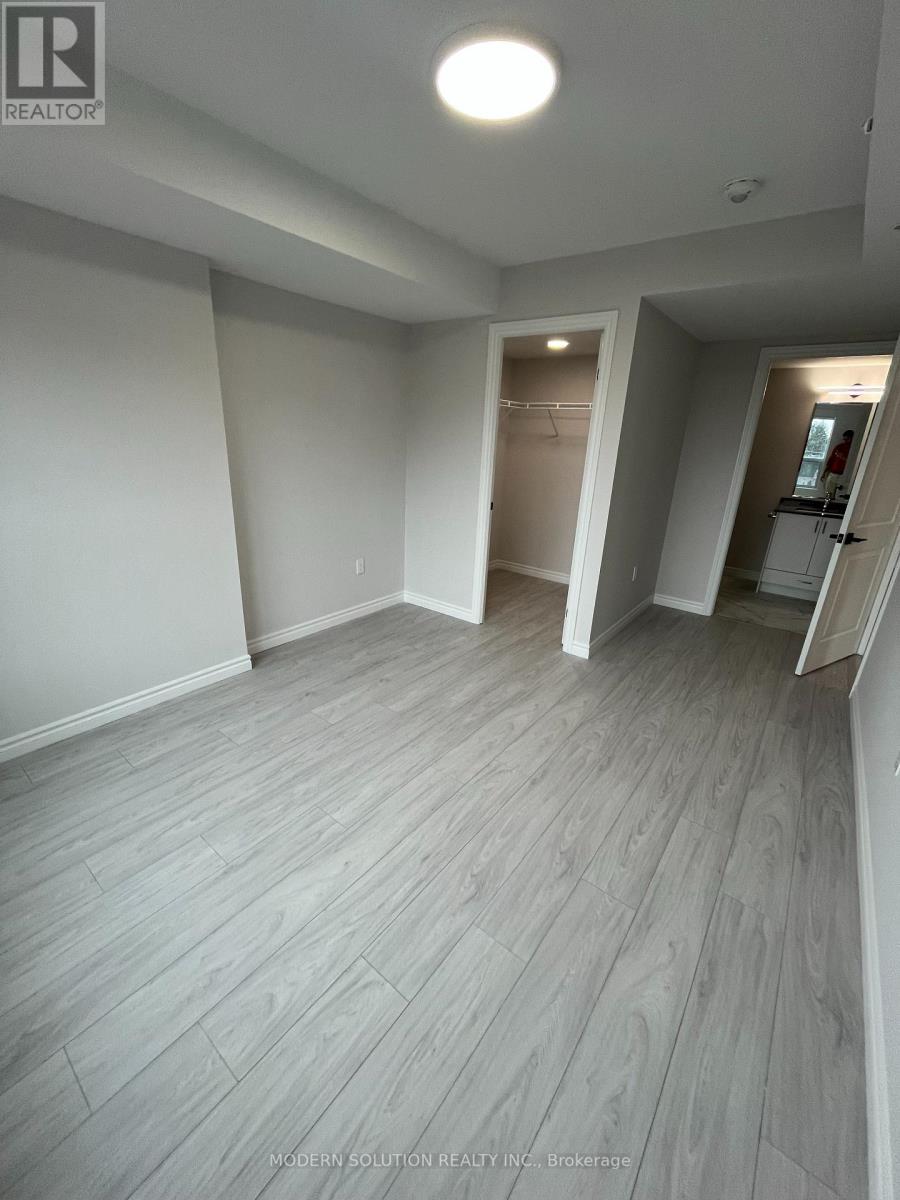 406 - 50 Otterbein Road, Kitchener, Ontario  N2B 3B7 - Photo 14 - X12978592