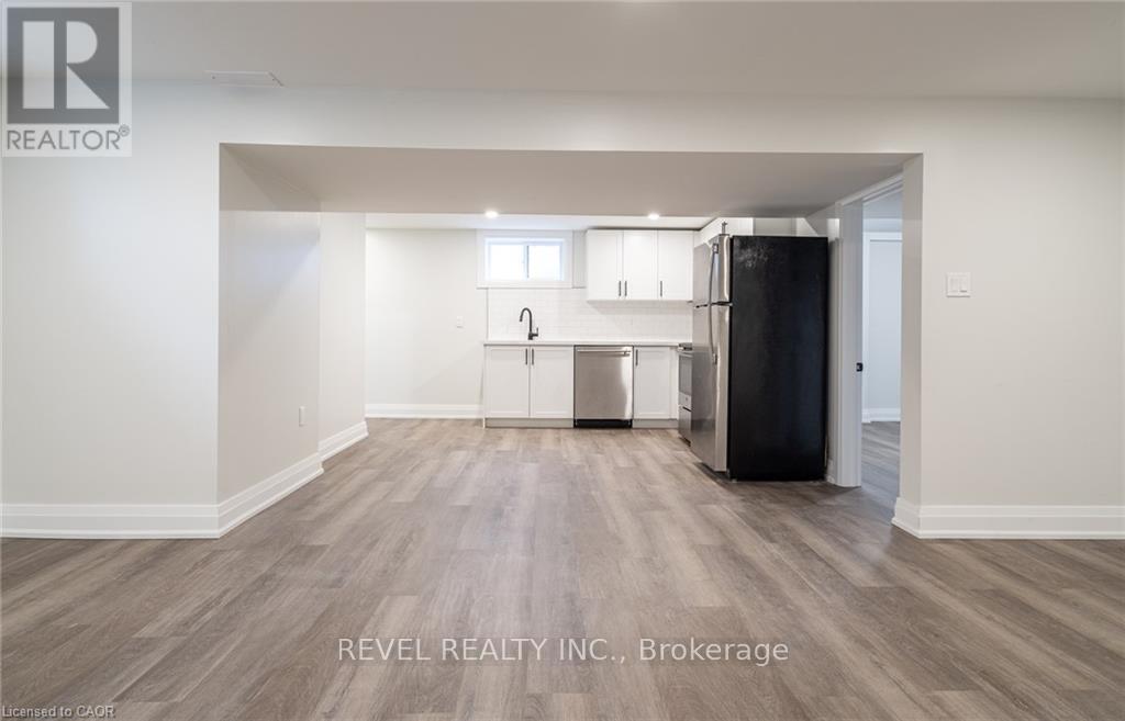 1141 Mohawk Road E, Hamilton, Ontario  L8T 2S4 - Photo 35 - X12978626