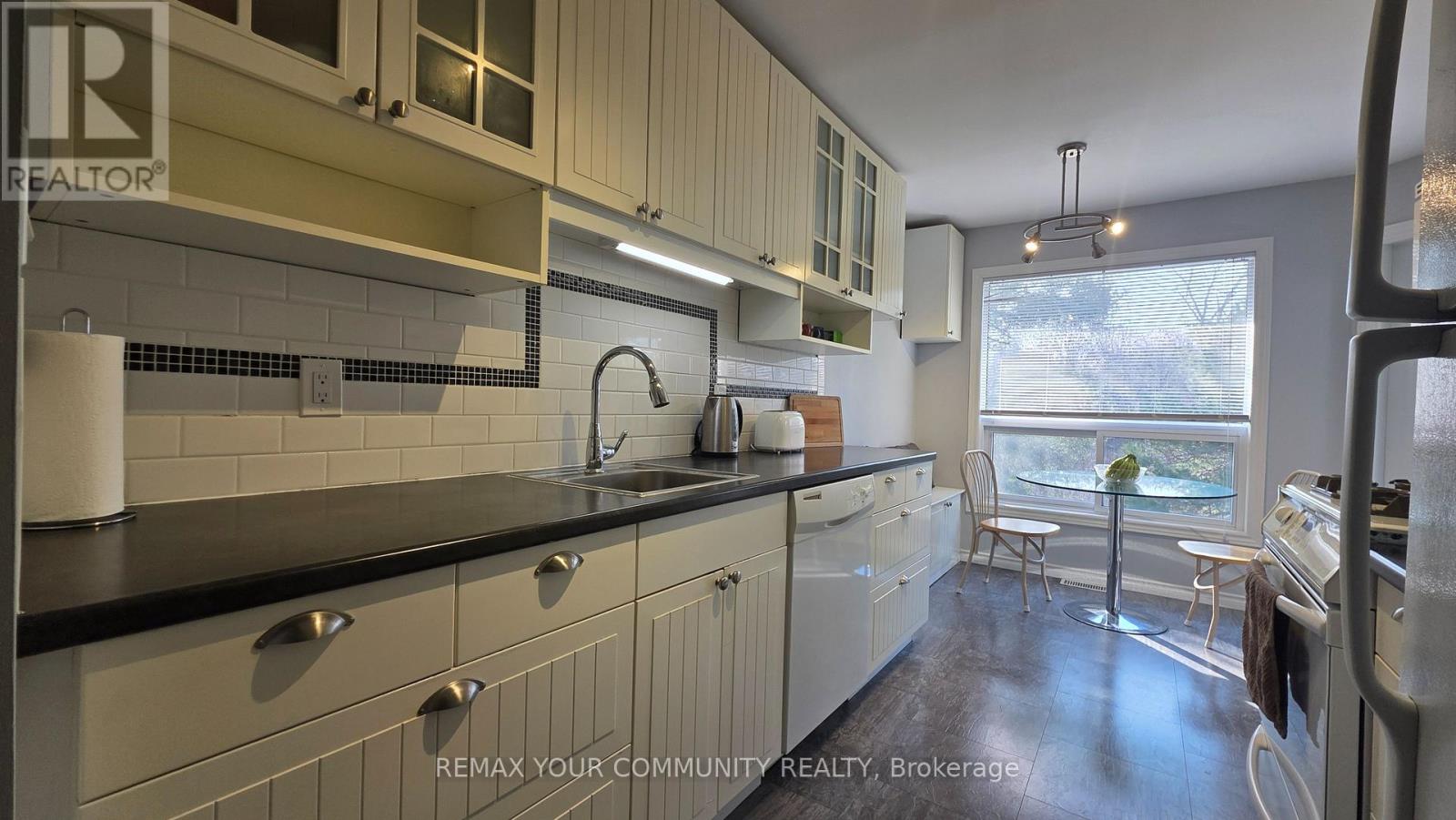 19 - 210 Highland Crescent, Kitchener, Ontario N2M 5H7 - Photo 10 - X12978654