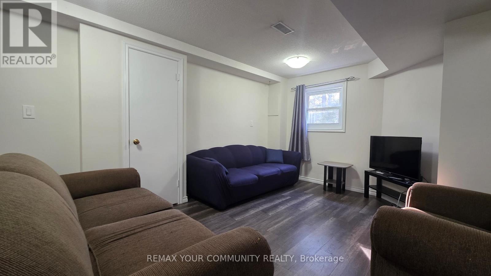 19 - 210 Highland Crescent, Kitchener, Ontario N2M 5H7 - Photo 26 - X12978654