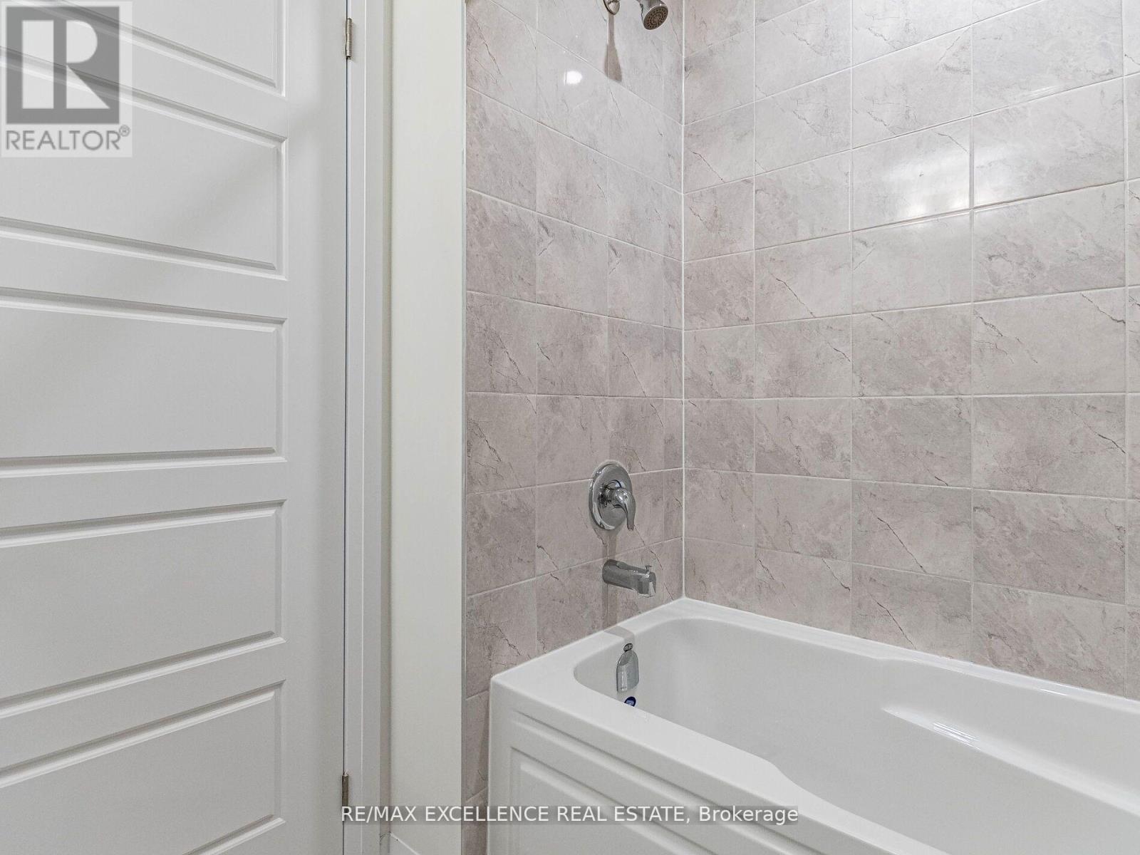 134 Granville Crescent, Haldimand, Ontario  N3W 0J7 - Photo 34 - X12978664