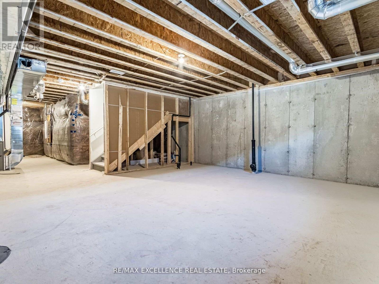 134 Granville Crescent, Haldimand, Ontario  N3W 0J7 - Photo 37 - X12978664