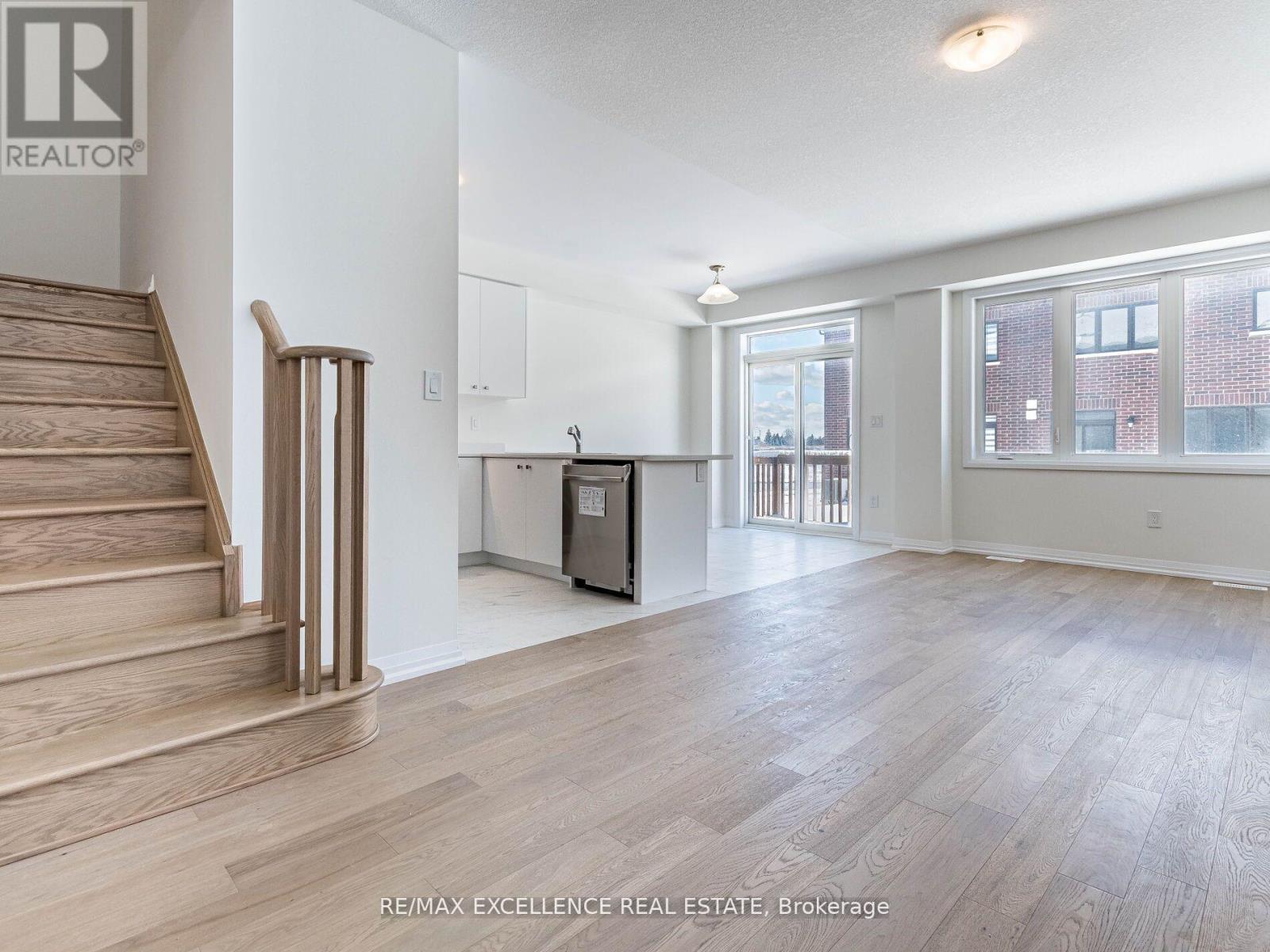 134 Granville Crescent, Haldimand, Ontario  N3W 0J7 - Photo 7 - X12978664