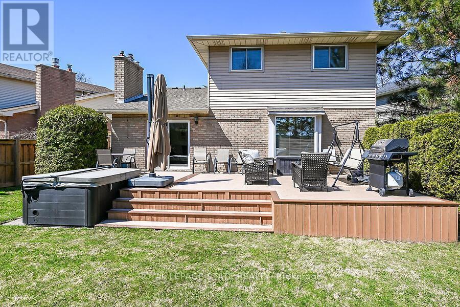 621 Tomahawk Crescent, Hamilton, Ontario  L9G 3T4 - Photo 41 - X12978670