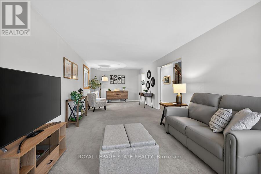 621 Tomahawk Crescent, Hamilton, Ontario  L9G 3T4 - Photo 9 - X12978670