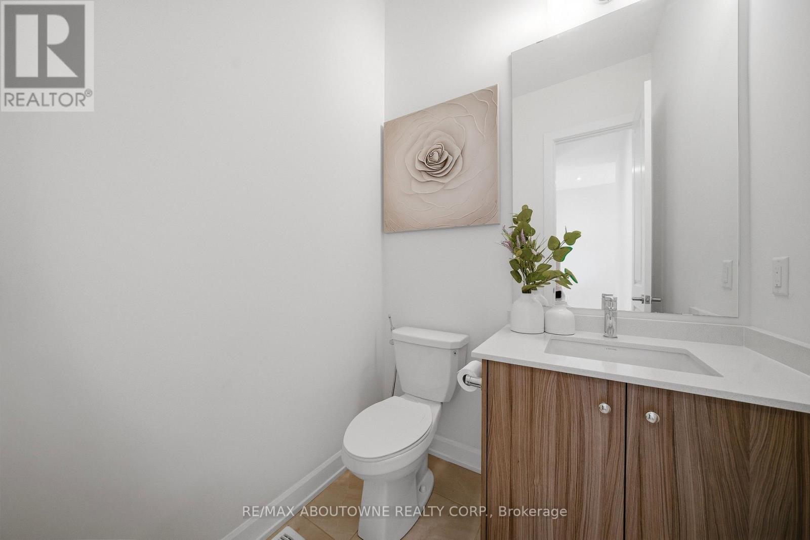 37 Riesling Street, Grimsby, Ontario  L3M 0L2 - Photo 17 - X12978682