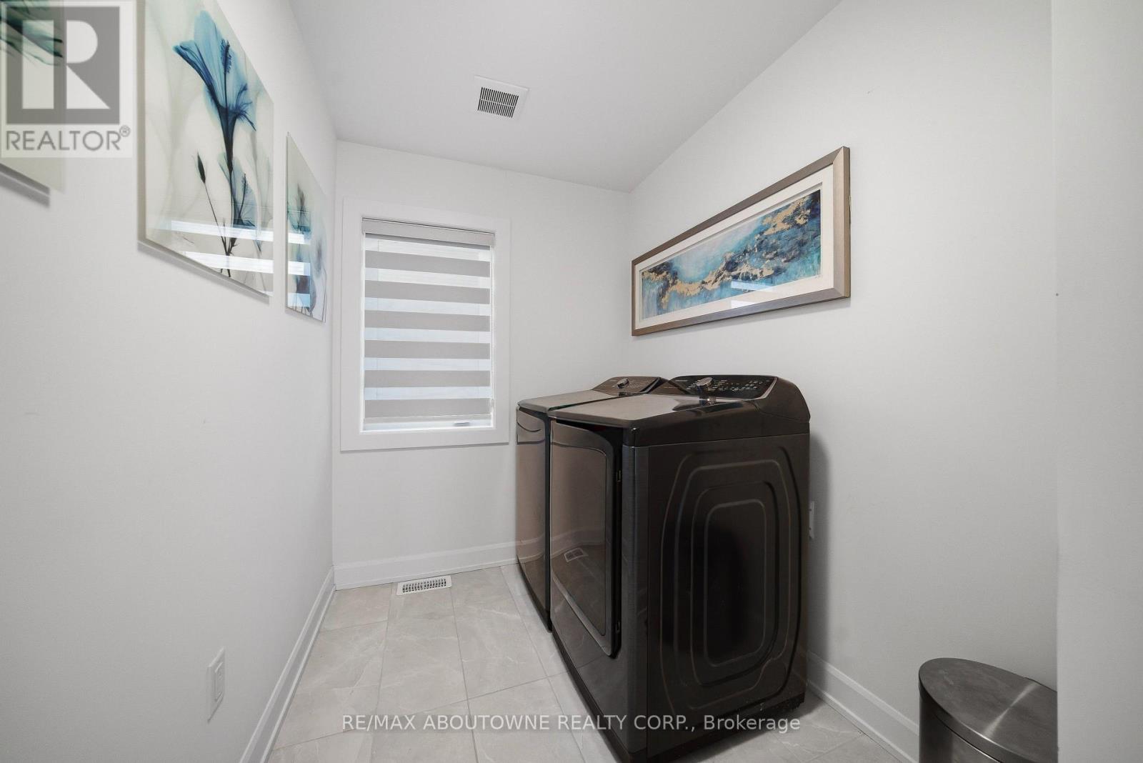 37 Riesling Street, Grimsby, Ontario  L3M 0L2 - Photo 26 - X12978682