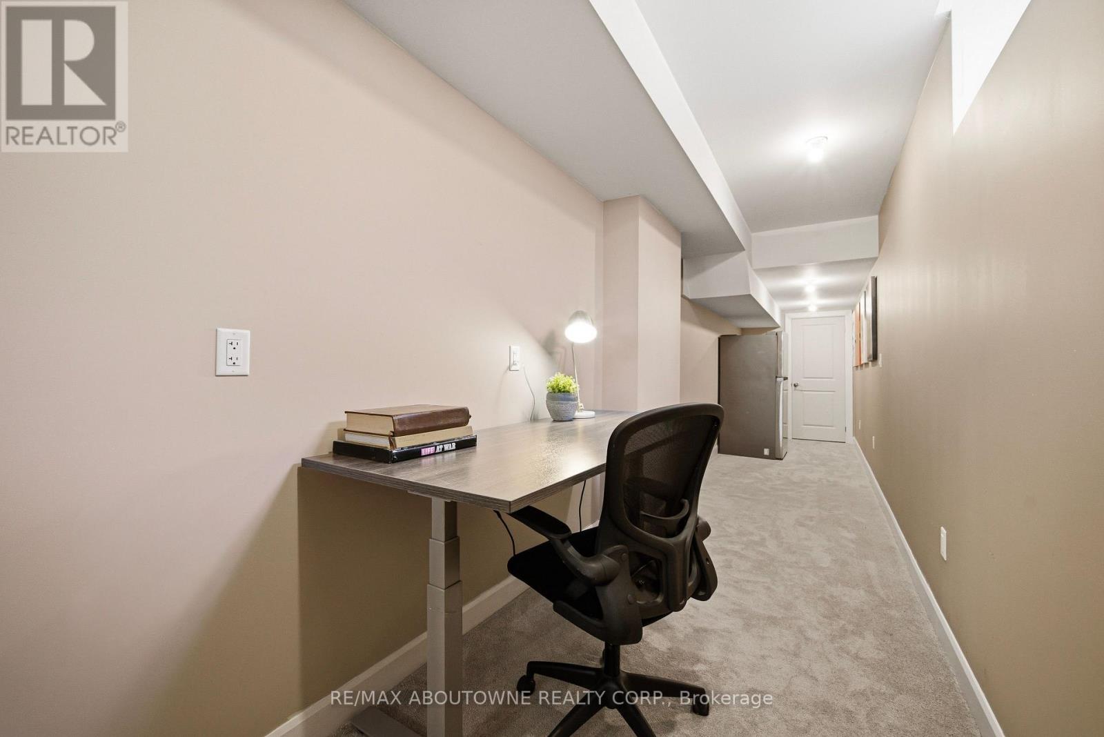 37 Riesling Street, Grimsby, Ontario  L3M 0L2 - Photo 38 - X12978682