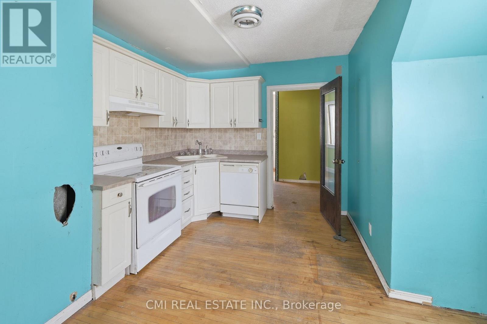 68 Pine Street, Thunder Bay, Ontario  P7A 5X3 - Photo 13 - X12978718