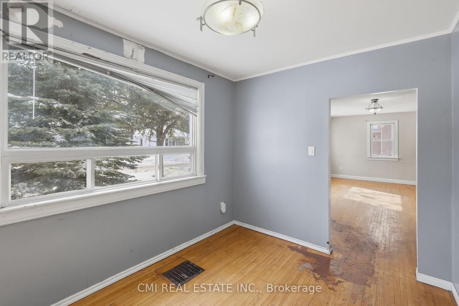 68 Pine Street, Thunder Bay, Ontario  P7A 5X3 - Photo 19 - X12978718