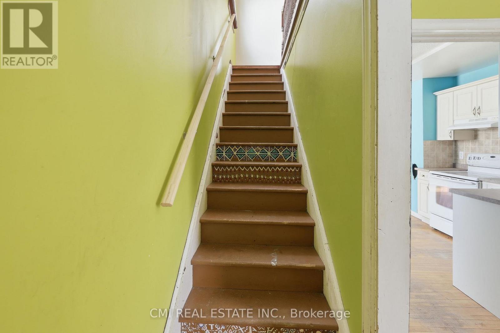 68 Pine Street, Thunder Bay, Ontario  P7A 5X3 - Photo 21 - X12978718