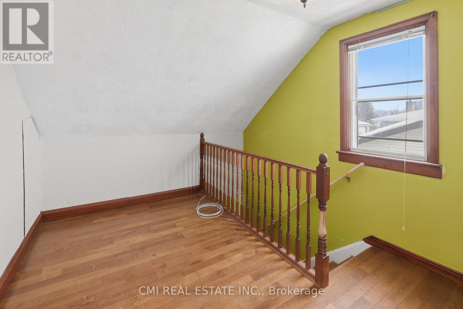 68 Pine Street, Thunder Bay, Ontario  P7A 5X3 - Photo 23 - X12978718