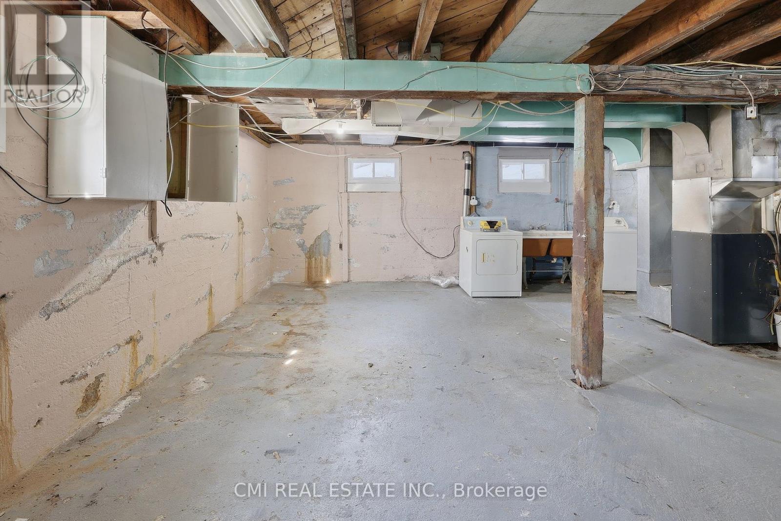 68 Pine Street, Thunder Bay, Ontario  P7A 5X3 - Photo 39 - X12978718