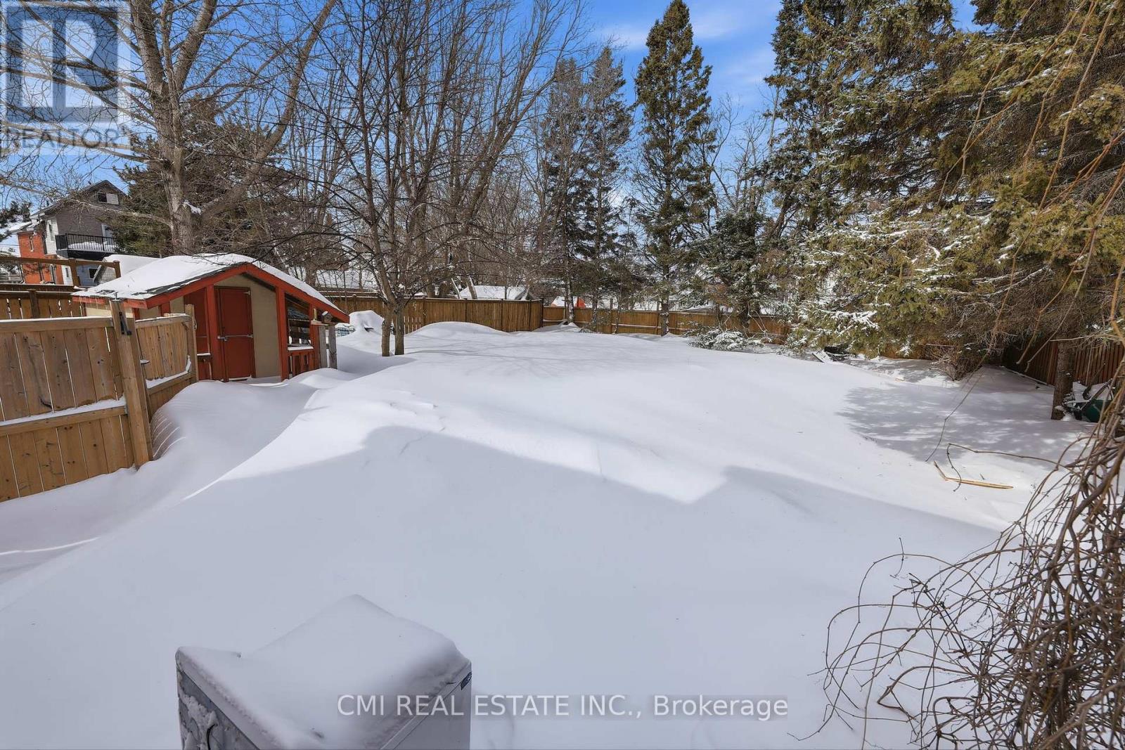 68 Pine Street, Thunder Bay, Ontario  P7A 5X3 - Photo 41 - X12978718