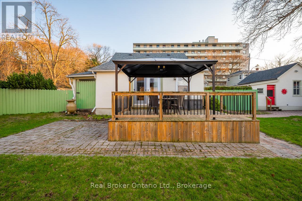 15 Maple Avenue, Hamilton, Ontario  L8G 2P1 - Photo 26 - X12978910