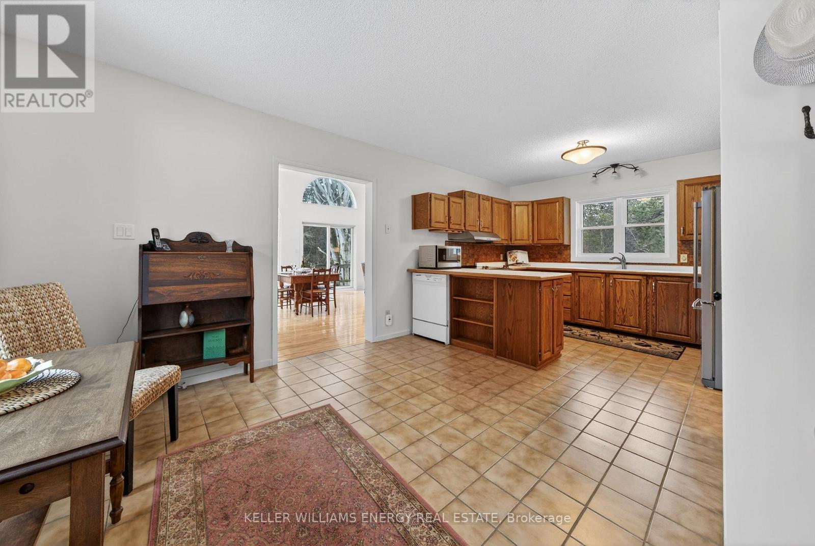 108 Dutch Road, Prince Edward County, Ontario  K0K 1T0 - Photo 14 - X12802036