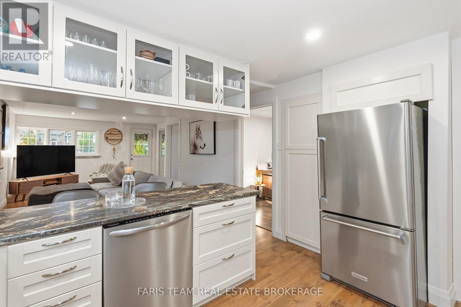 648 10th Line, Innisfil, Ontario  L9S 3N7 - Photo 8 - N12745242