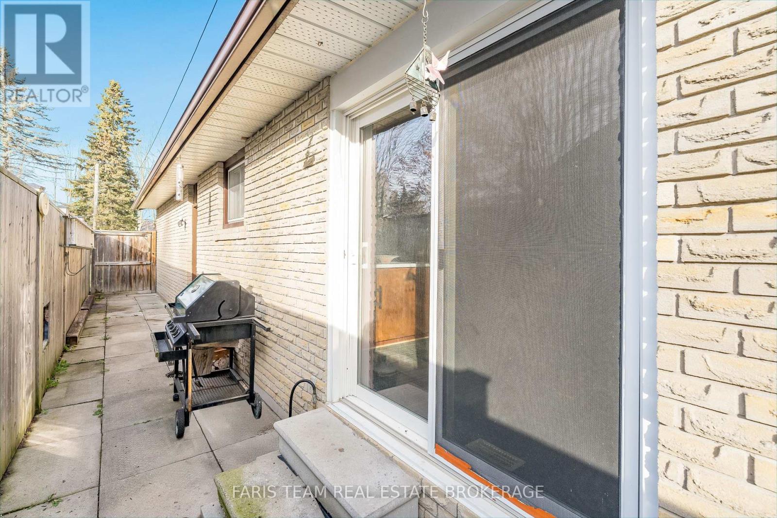 807 Cook Street, Innisfil, Ontario  L9S 2J1 - Photo 19 - N12847698