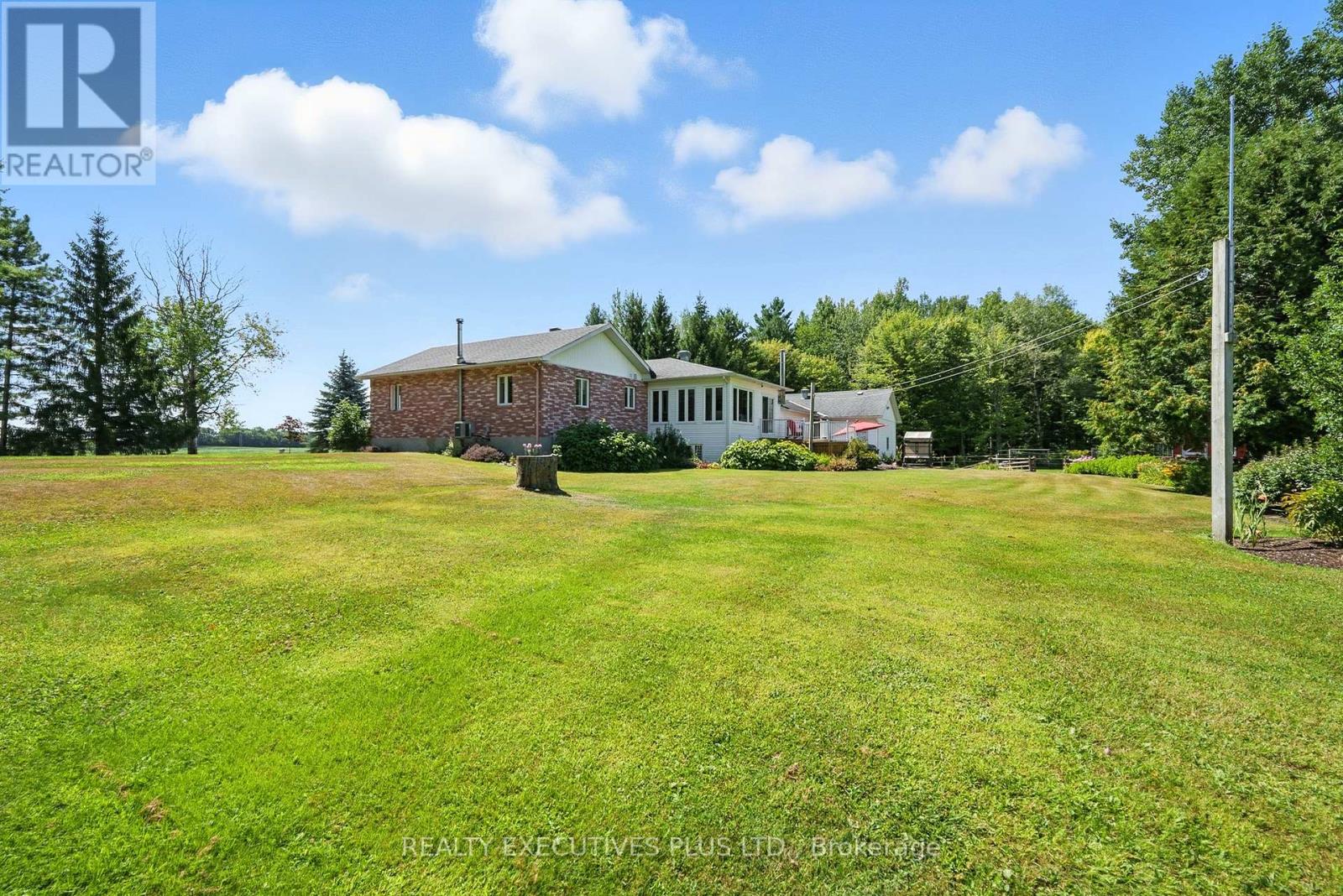 2935 Baseline Road, Clarence-Rockland, Ontario K0A 3N0 - Photo 32 - X12825906