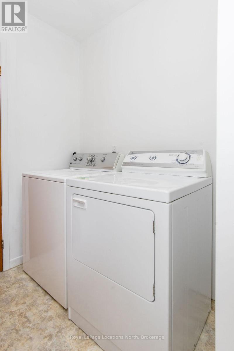 4 Shaw Street, Springwater, Ontario  L0L 1P0 - Photo 28 - S12978816