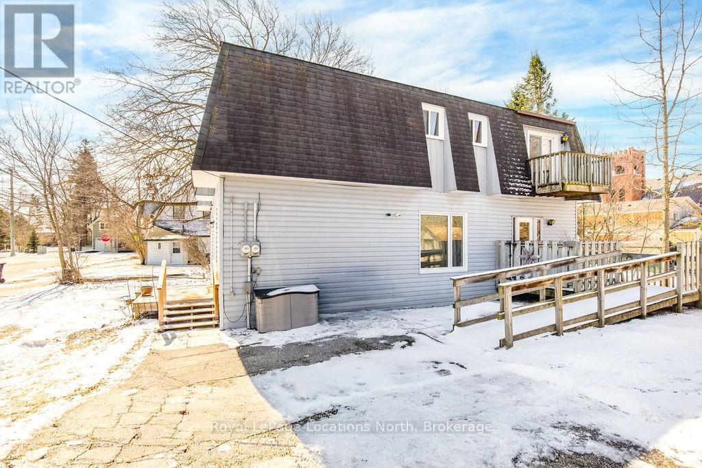 4 Shaw Street, Springwater, Ontario  L0L 1P0 - Photo 35 - S12978816