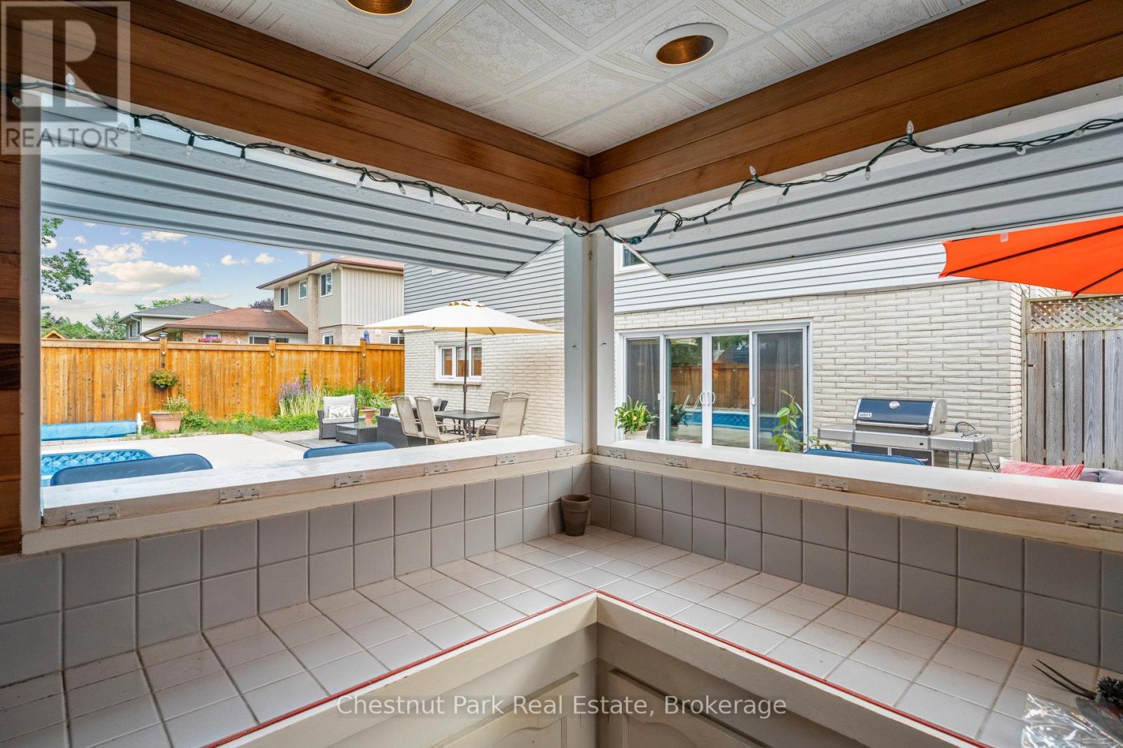 16 Davies Crescent, Barrie (Grove East), Ontario  L4M 2M3 - Photo 43 - S12978916