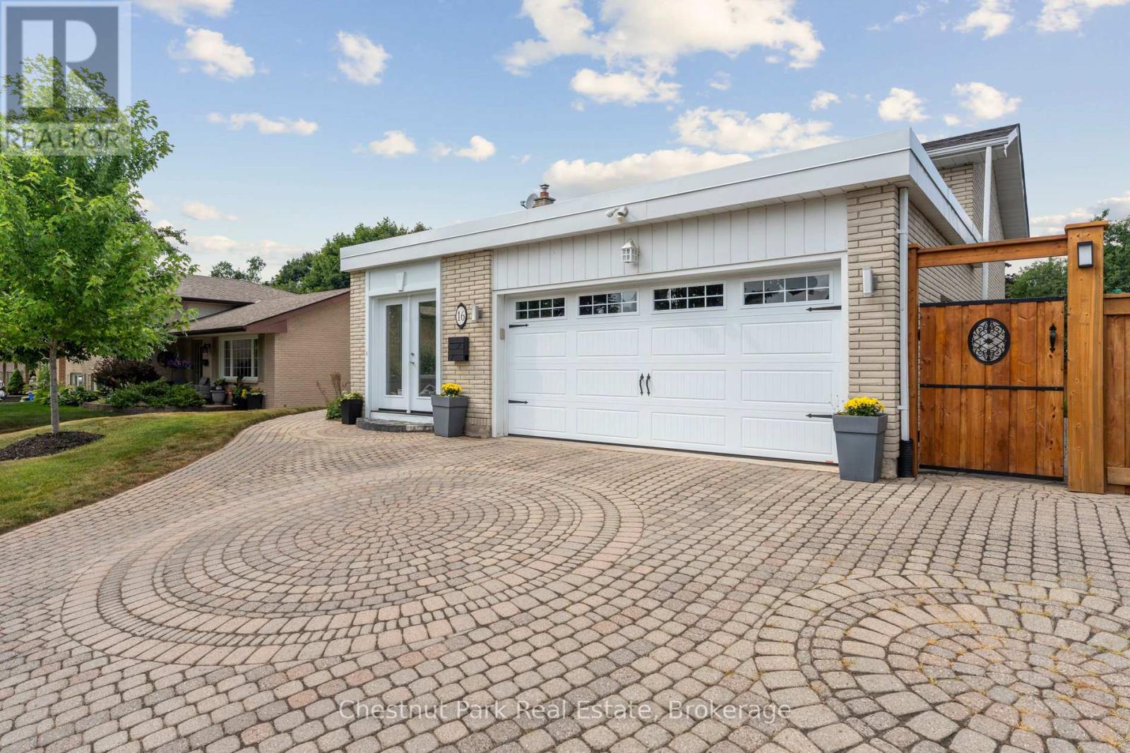 16 Davies Crescent, Barrie (Grove East), Ontario  L4M 2M3 - Photo 5 - S12978916