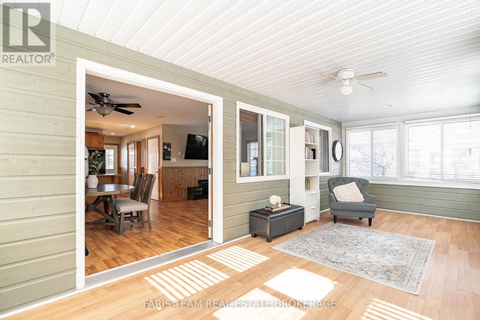 65 Madawaska Trail, Wasaga Beach, Ontario  L9Z 1X7 - Photo 19 - S12824184