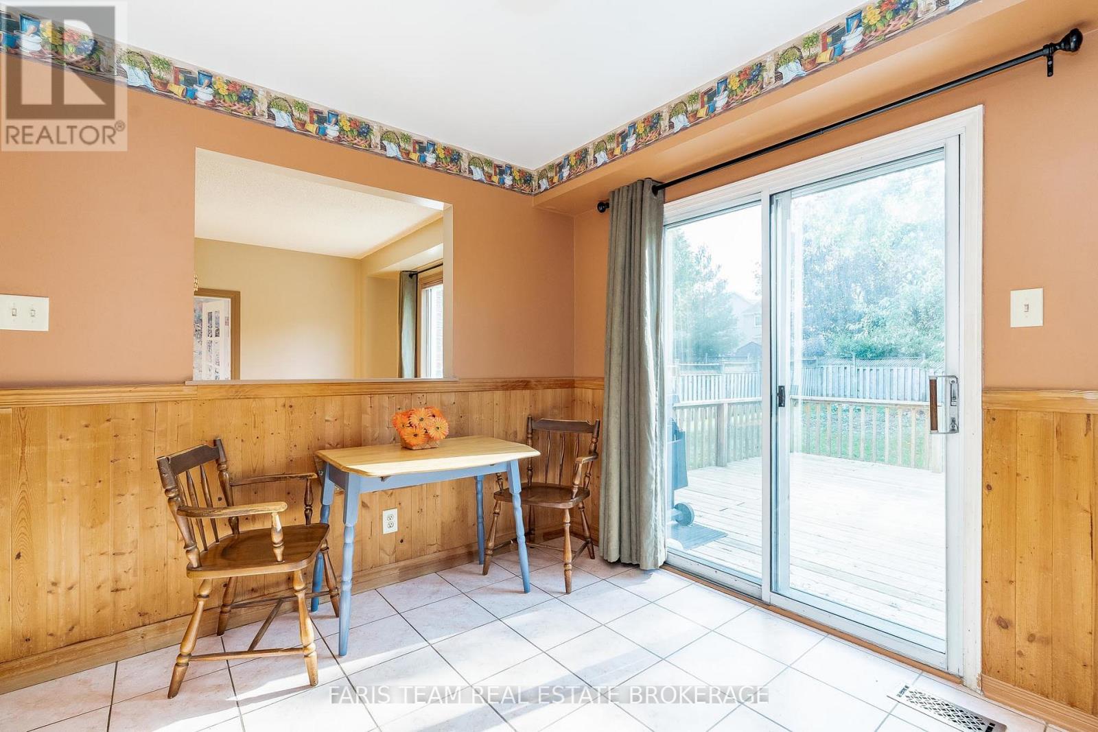 230 Mary Anne Drive, Barrie, Ontario  L4N 7R2 - Photo 8 - S12786536