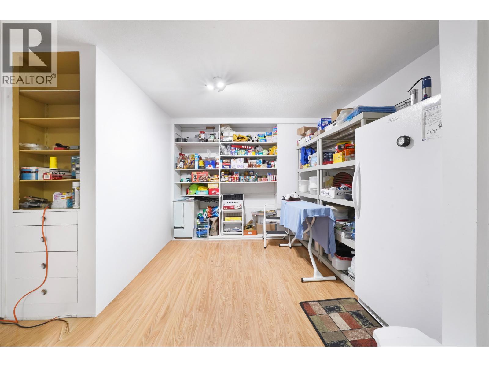 5320 Spruce Street, Burnaby, British Columbia  V5G 1Y6 - Photo 11 - R3109297