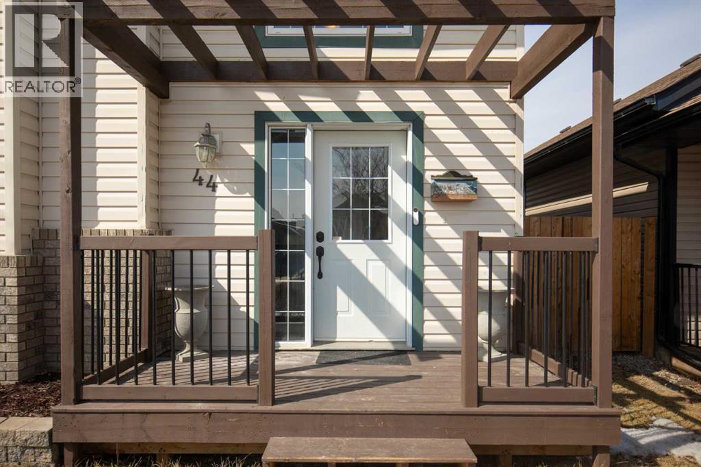 44 White Avenue, Red Deer, Alberta  T4N 7E5 - Photo 22 - A2296729