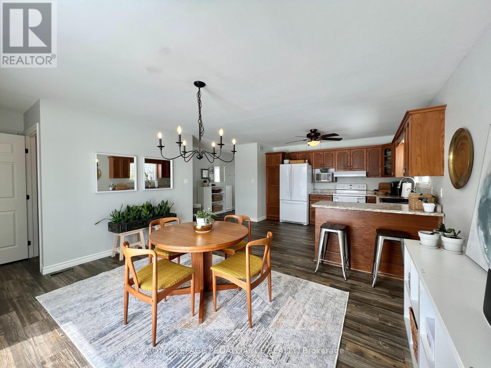 1439 County Road 19, Prince Edward County, Ontario  K0K 1T0 - Photo 10 - X12978770