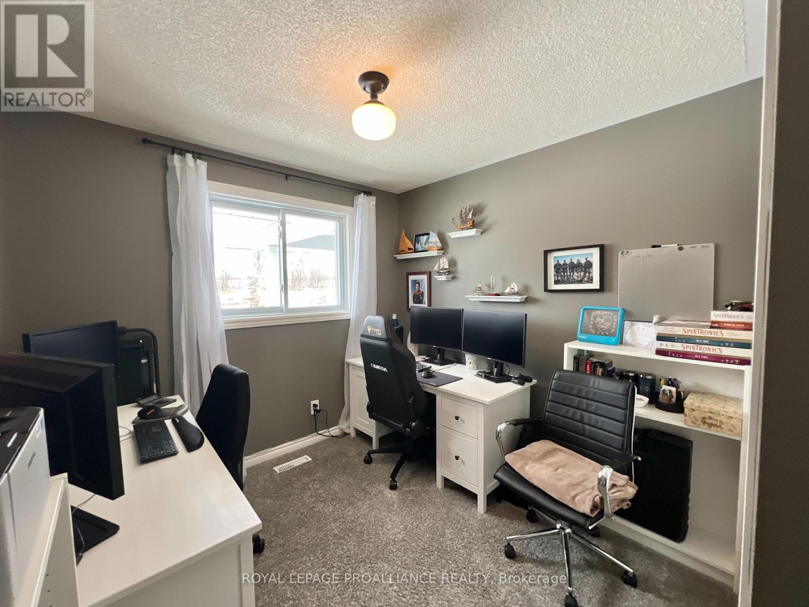 1439 County Road 19, Prince Edward County, Ontario  K0K 1T0 - Photo 15 - X12978770