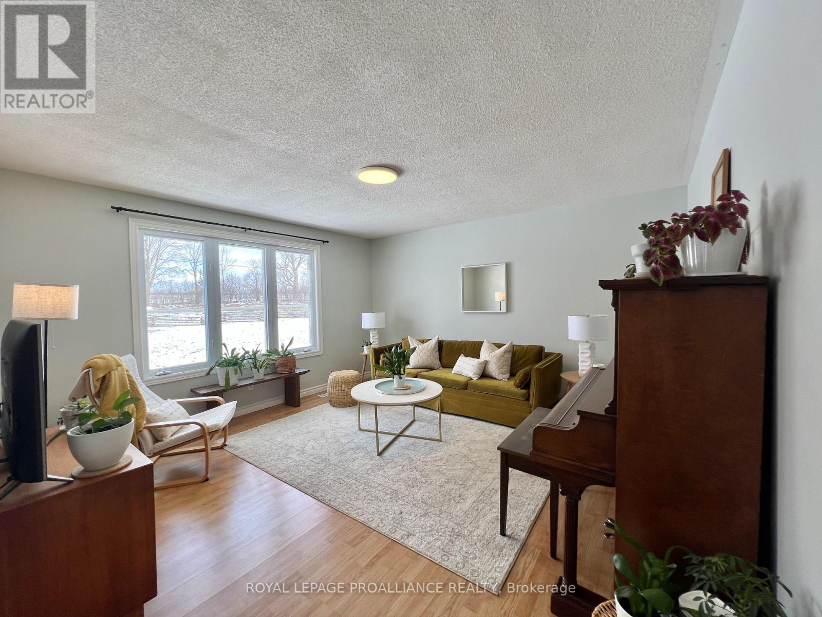 1439 County Road 19, Prince Edward County, Ontario  K0K 1T0 - Photo 4 - X12978770