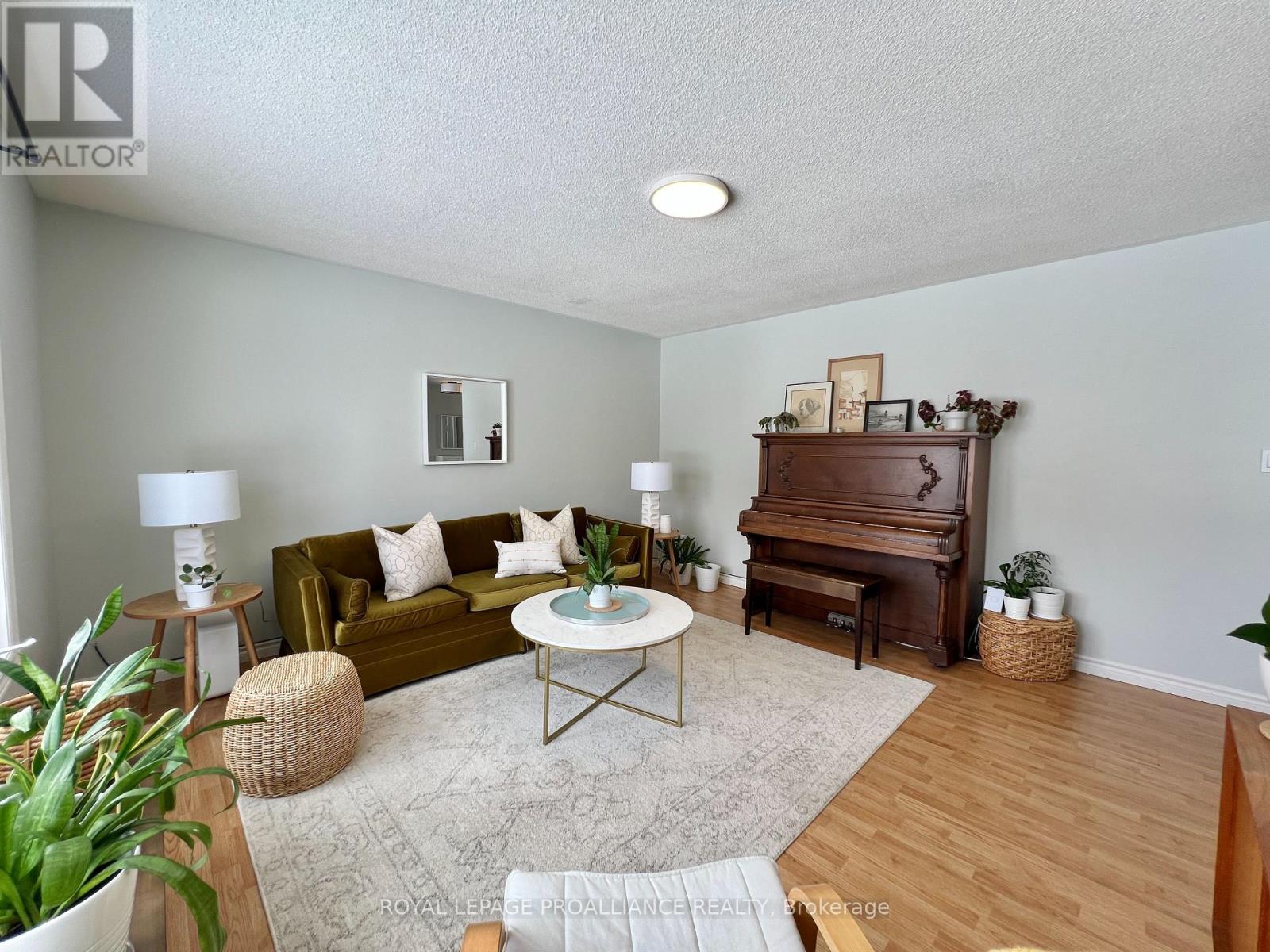 1439 County Road 19, Prince Edward County, Ontario  K0K 1T0 - Photo 5 - X12978770