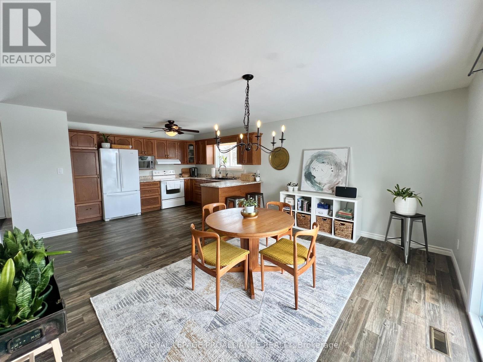 1439 County Road 19, Prince Edward County, Ontario  K0K 1T0 - Photo 8 - X12978770