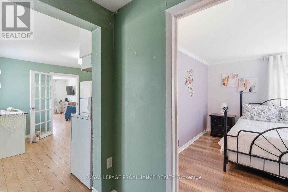 14 Ramsay Avenue, Quinte West, Ontario  K8V 2P5 - Photo 23 - X12978874