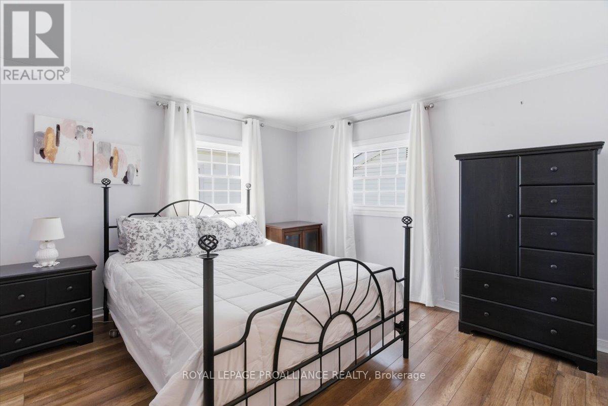 14 Ramsay Avenue, Quinte West, Ontario  K8V 2P5 - Photo 24 - X12978874