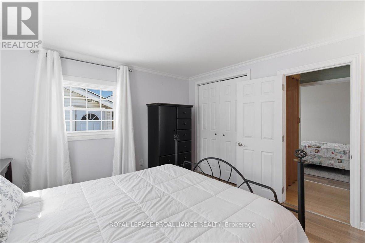 14 Ramsay Avenue, Quinte West, Ontario  K8V 2P5 - Photo 27 - X12978874